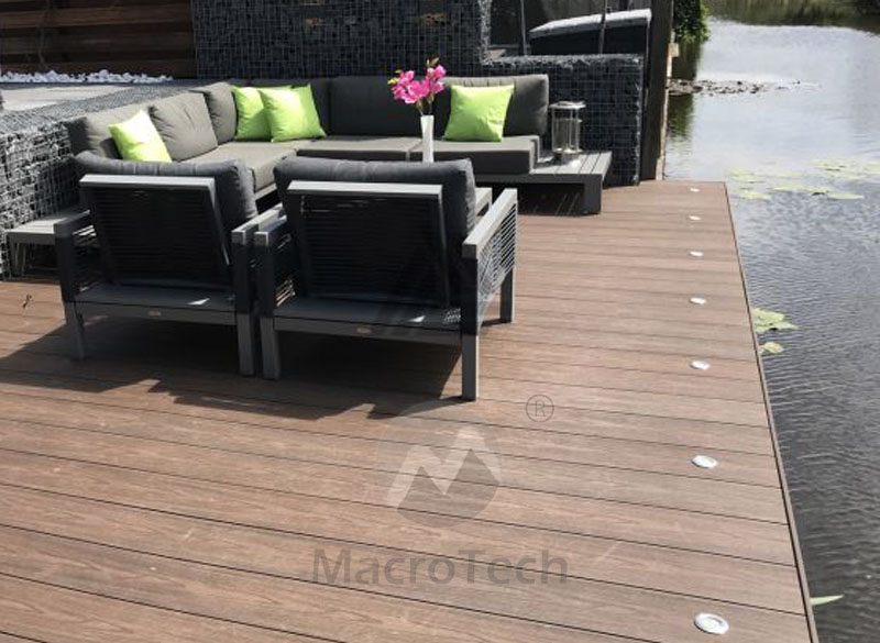 What are the unique advantages of waterproof outdoor wood plastic composite decking?